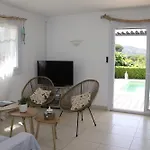 Rez De Les Feuillantines Vue Magnifique, Piscine Chauffee Privee, Les Feuillantines