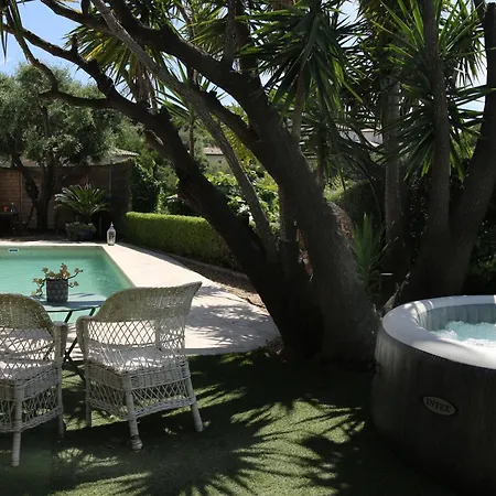 Villa Rez De Les Feuillantines Vue Magnifique, Piscine Chauffee Privee, Les Feuillantines