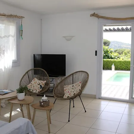 Rez De Les Feuillantines Vue Magnifique, Piscine Chauffee Privee, Les Feuillantines