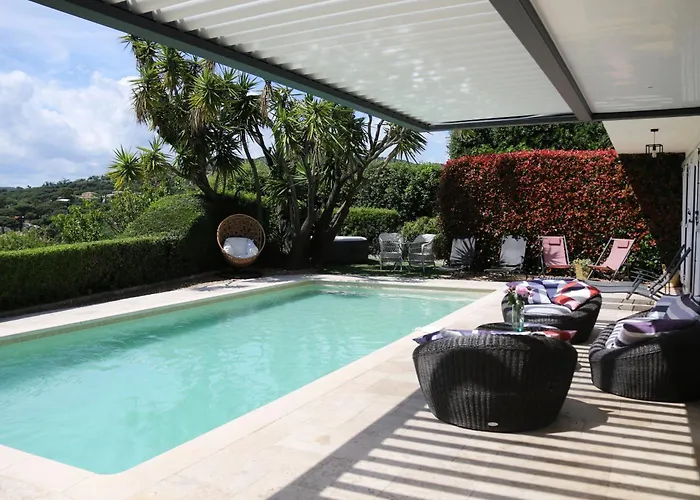 Rez De Villa, Vue Magnifique, Piscine Chauffee Privee, Les Feuillantines Villa