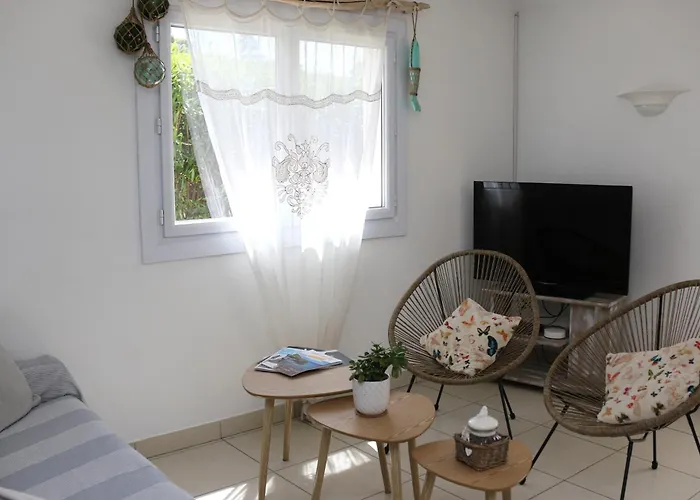 Rez De Villa, Vue Magnifique, Piscine Chauffee Privee, Les Feuillantines