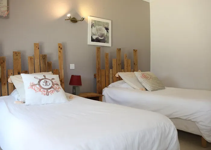 Rez De Villa, Vue Magnifique, Piscine Chauffee Privee, Les Feuillantines *